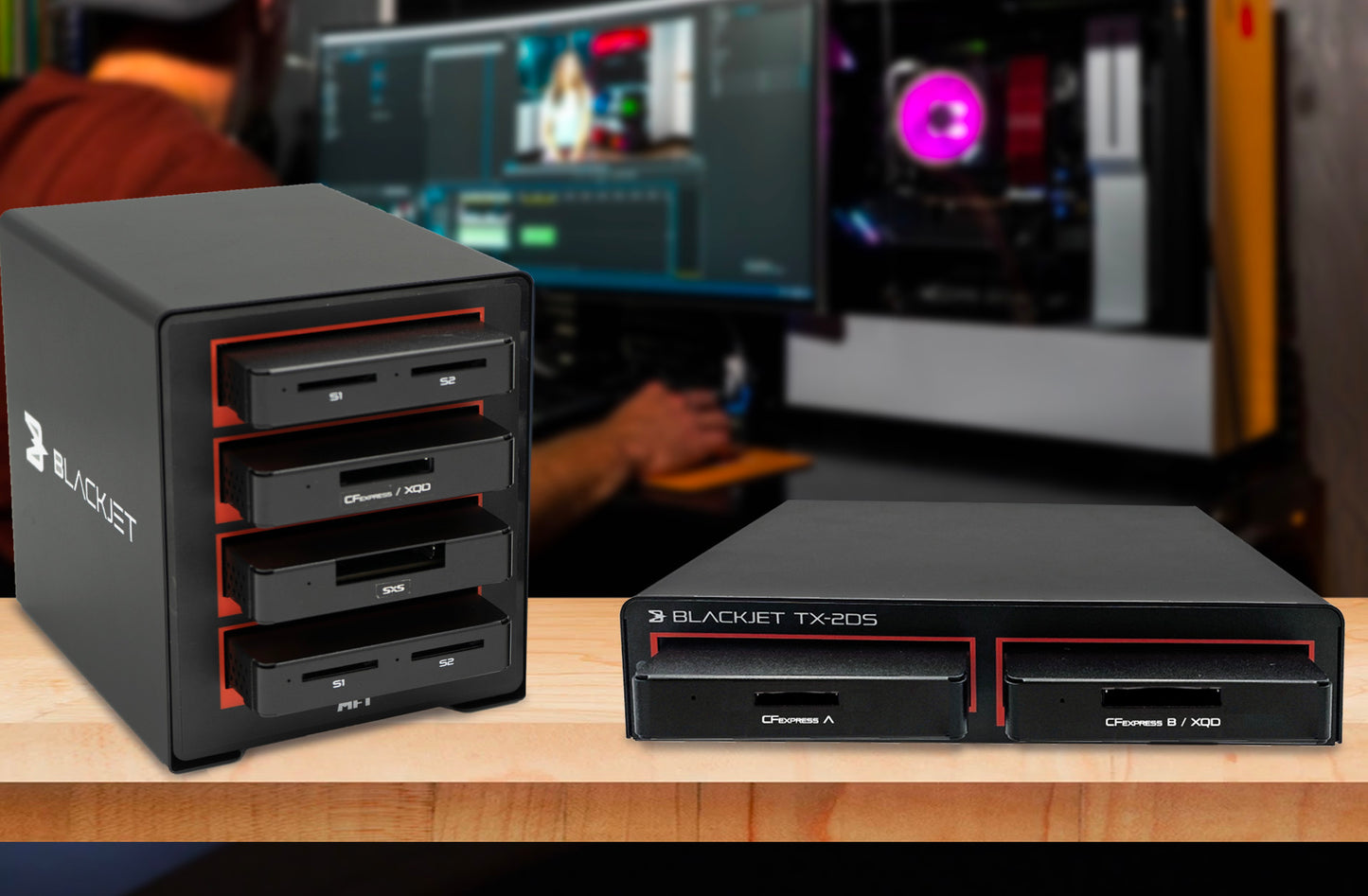 red minimag reader thunderbolt
