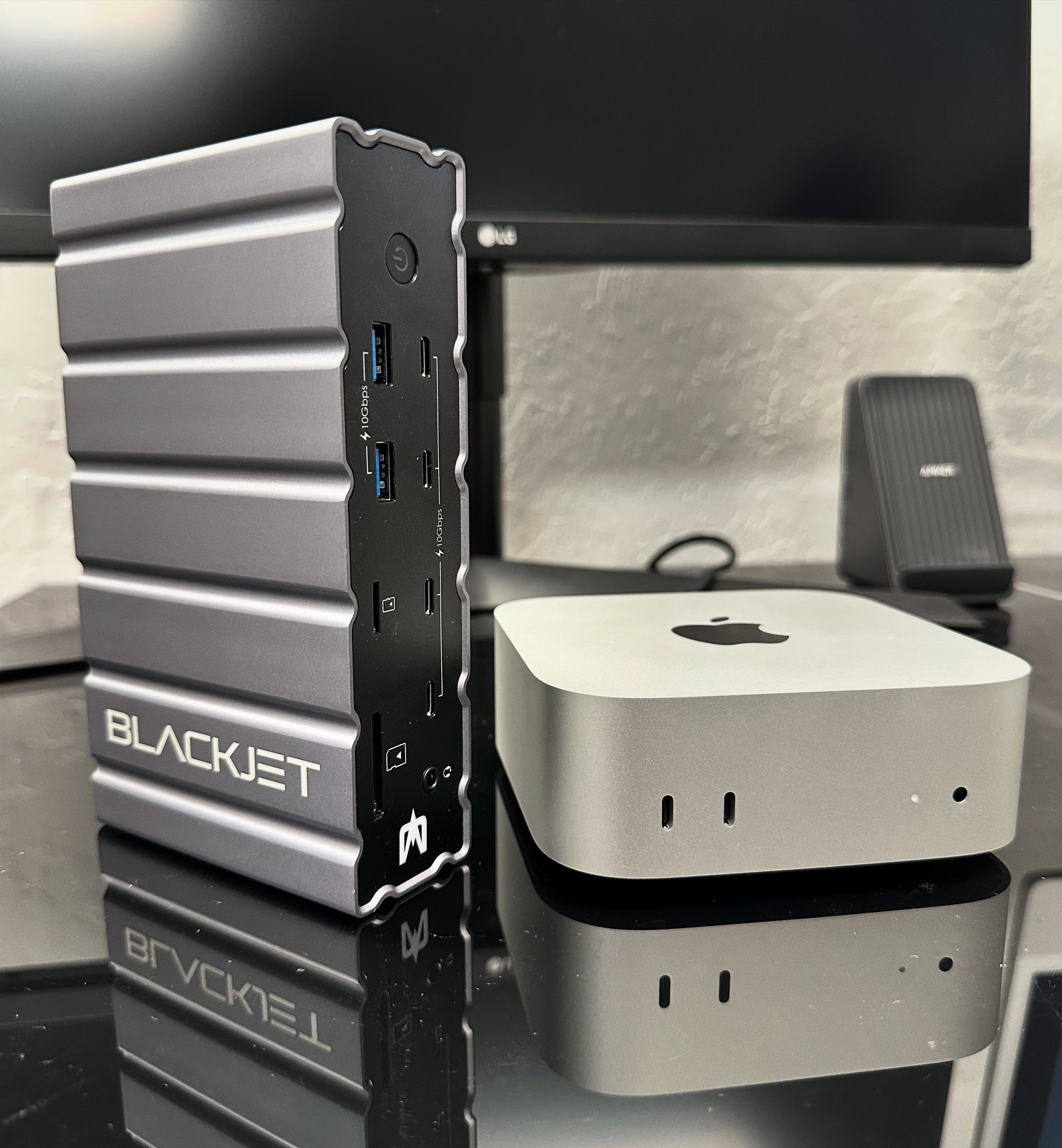 BLACKJET RX-4 RAIDEN Thunderbolt 4 Docking Station – blackjet-usa