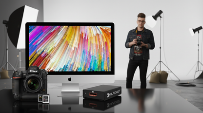 BLACKJET TX-1CX 3-in-1 CFexpress Type A and B Thunderbolt 3 Reader